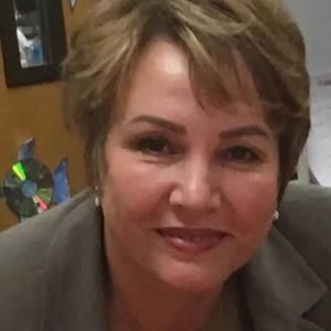 Meet your Posher, Alla